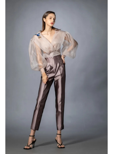 輕透烏干紗上衣