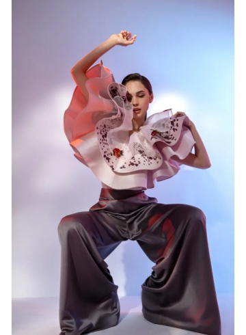 淺粉大波浪荷葉上衣