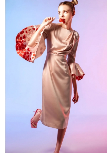 可拆式篷袖洋裝