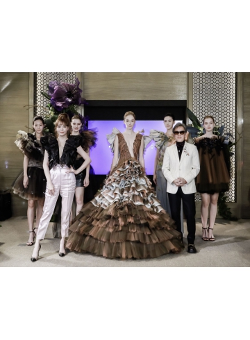 「華人高訂教父」方國強Khieng Atelier創立24年首秀！以「蛻變」為名綻放時尚蝴蝶效應