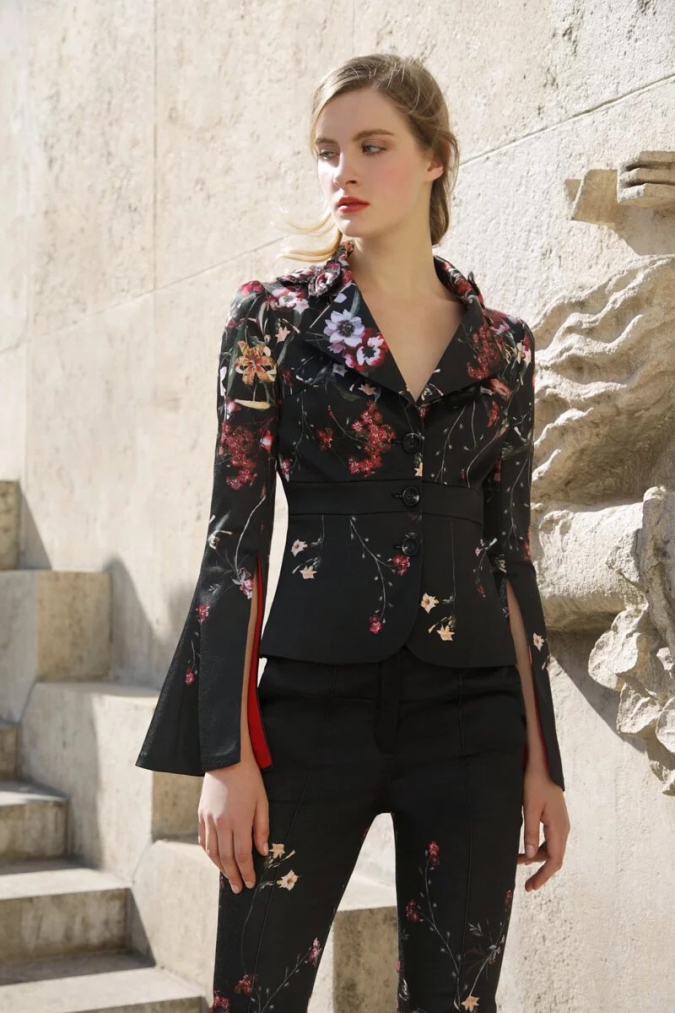 杜樂麗 Jardin des Tuileries Colle-小碎花西服上衣 / 小碎花七分褲