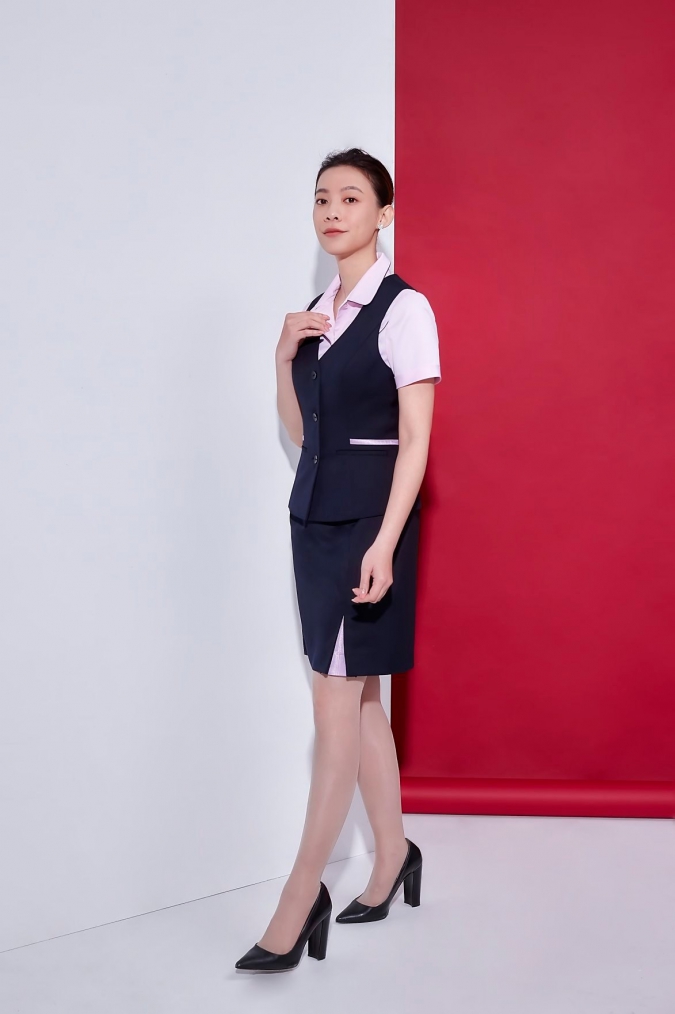 2021台中銀行企業制服