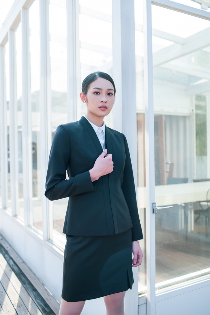 凱基銀行女性制服